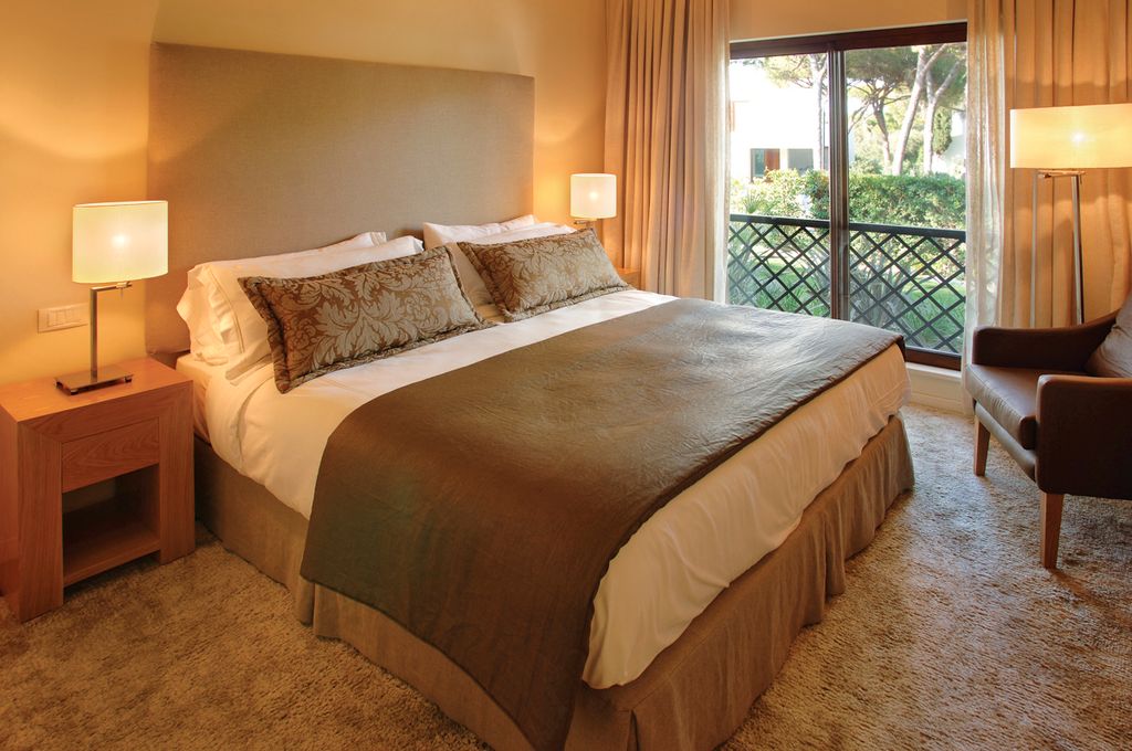 Villa Penhasco Pine Cliffs Olivers Travels 3