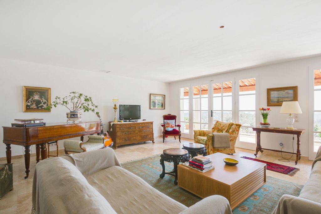 Villa Vanille French Riviera Olivers Travel3