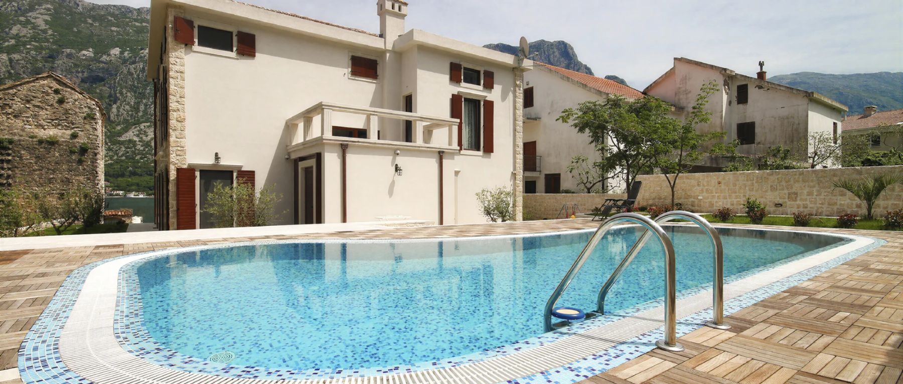 001 villa cattaro bay of kotor olivers travels desktop center