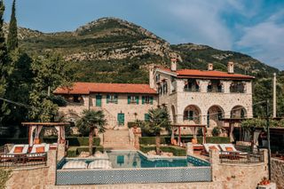 Verde Adriatica Estate Montenegro OliversTravels 1