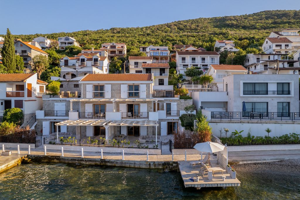 Kotor Cottage Montenegro Olivers Travels 1