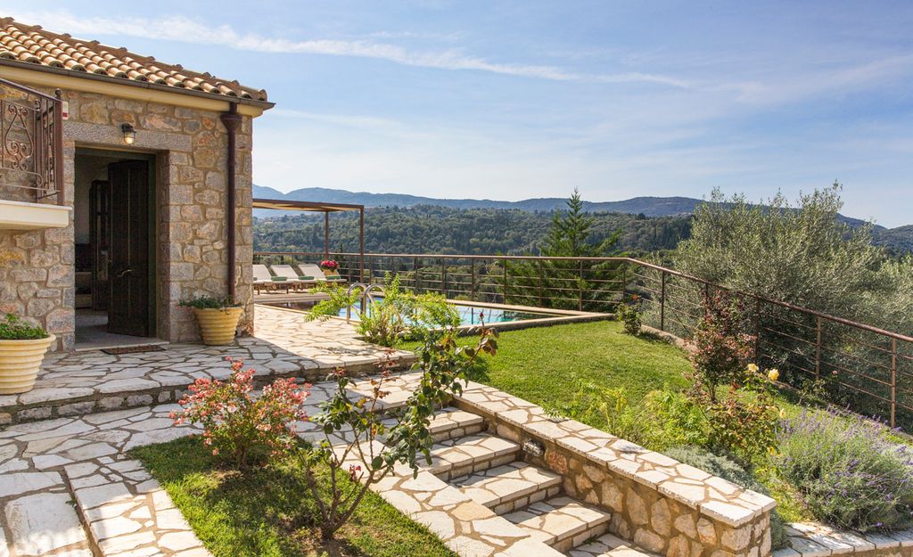 Villa Daffy Lefkas Olivers Travels 2