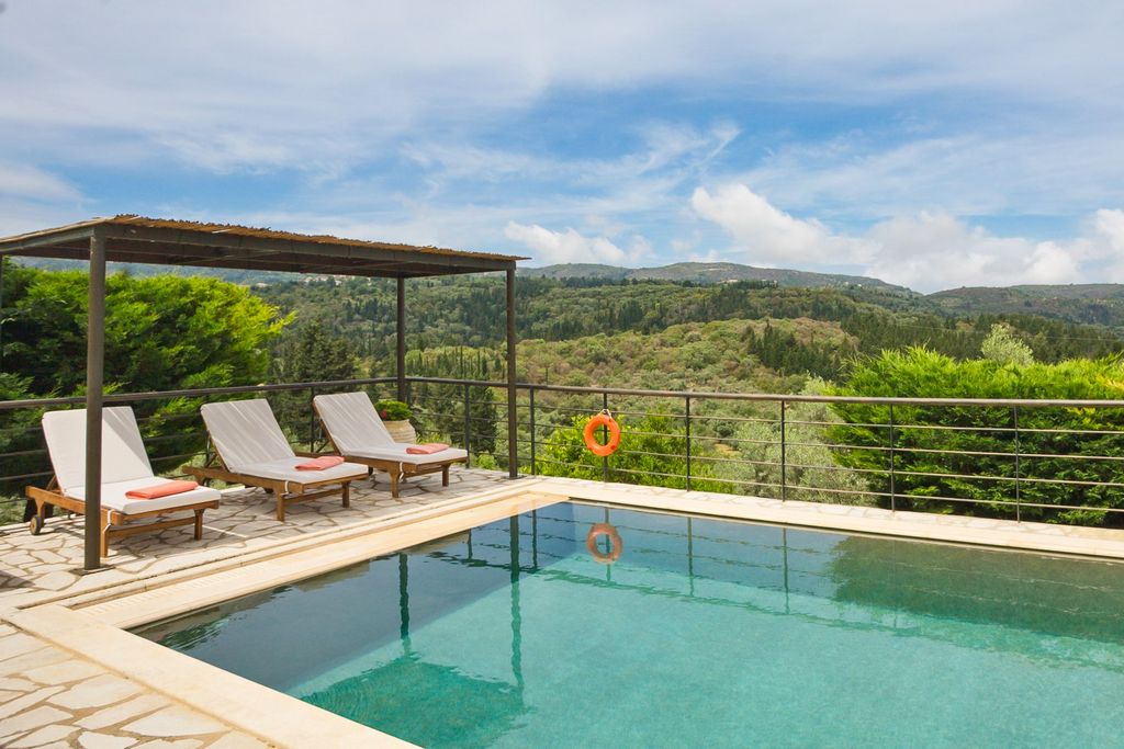 Villa Daffy Lefkas OliversTravels 2 2