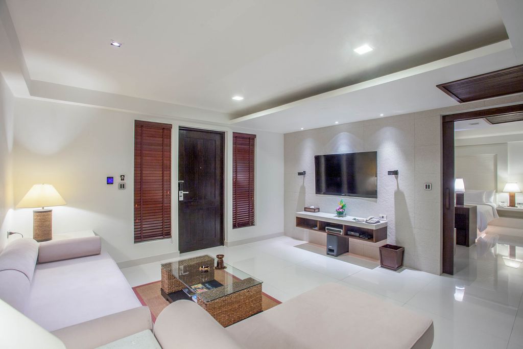 Villa Sujin The Racha Phuket Olivers Travels 2