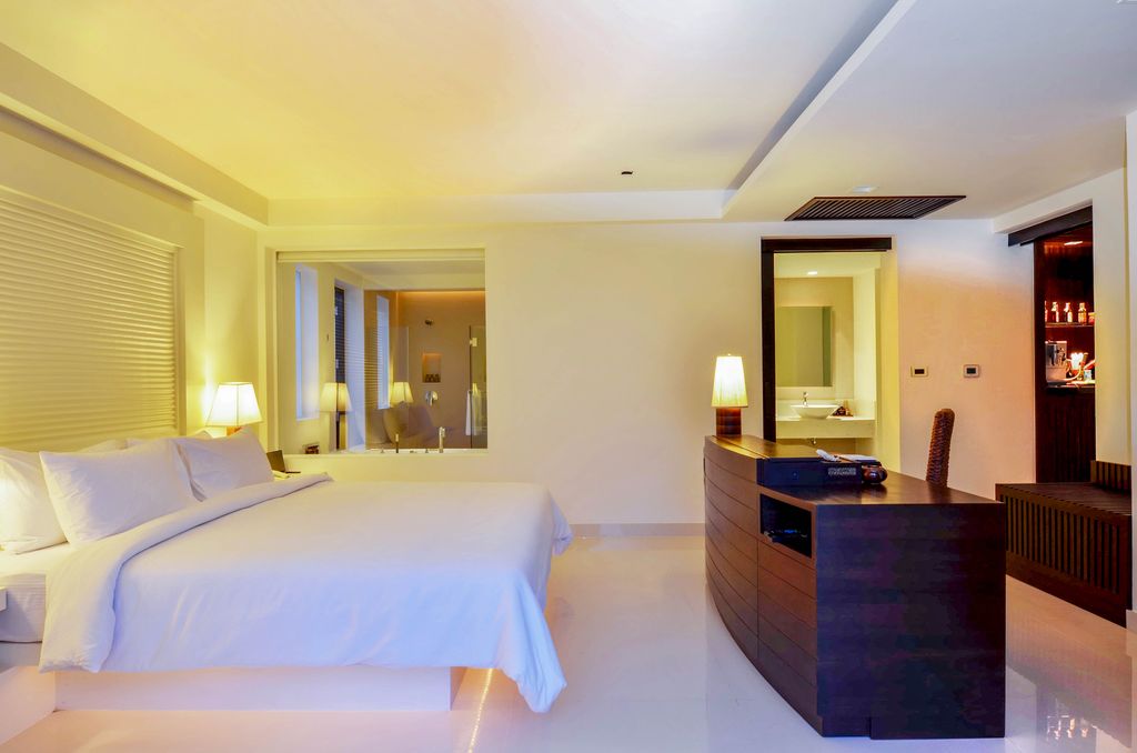 Villa Sujin The Racha Phuket Olivers Travels 3