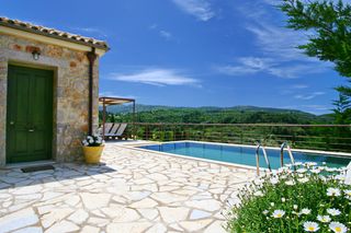 Villa Martha Lefkas Olivers Travels 1