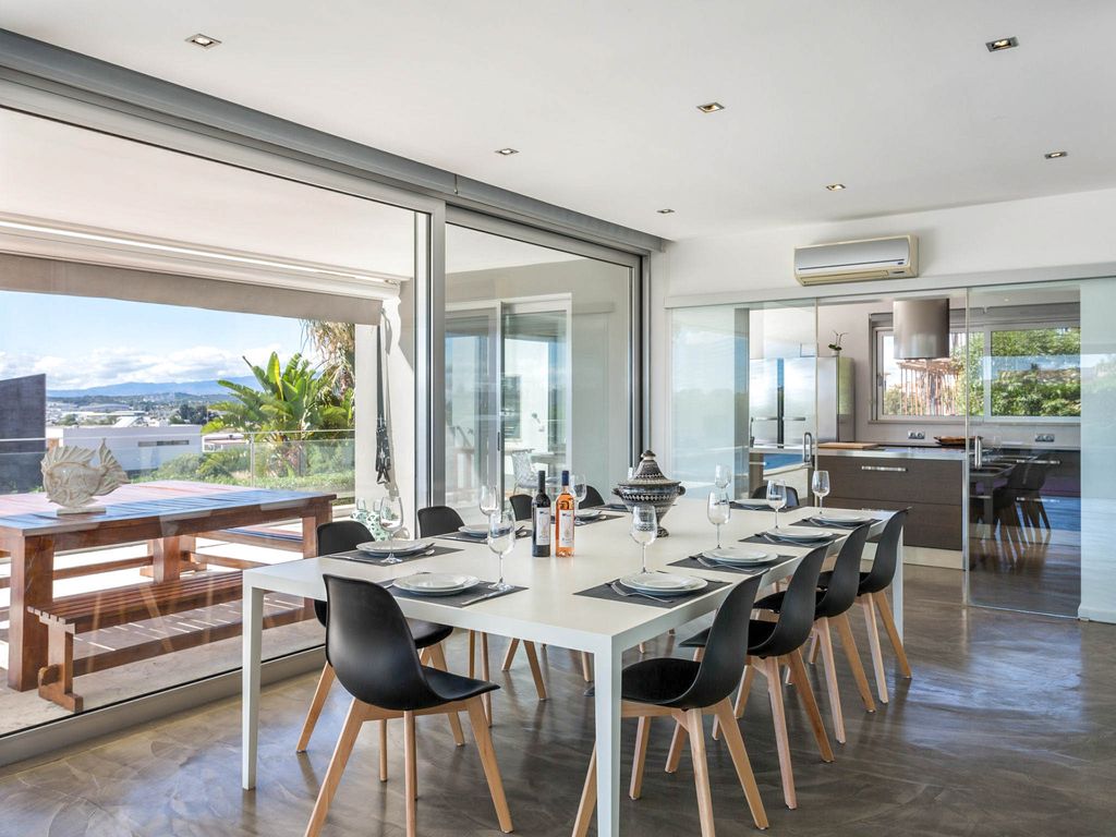 Casa Luzes Brancas Carvoeiro Olivers Travels 5