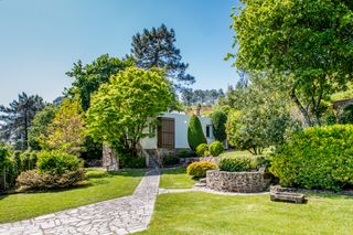 Cottage Limens Galicia Olivers Travels1