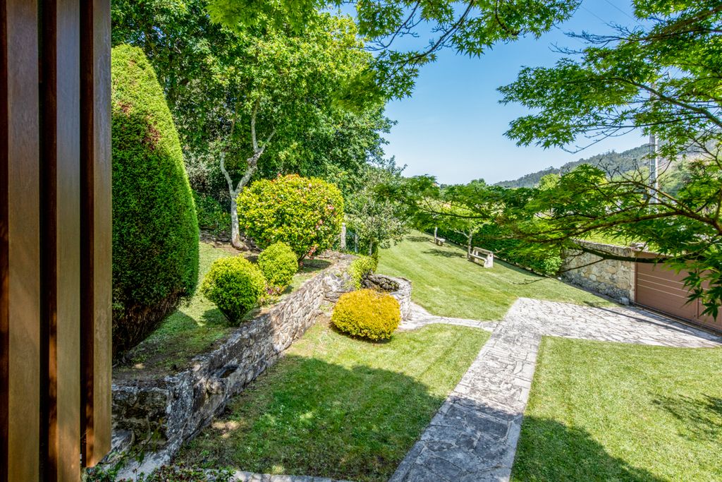 Cottage Limens Galicia Olivers Travels2