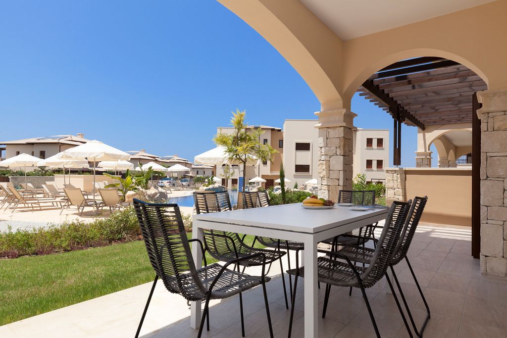 Villa Agda Aphrodite Hills Olivers Travels 5