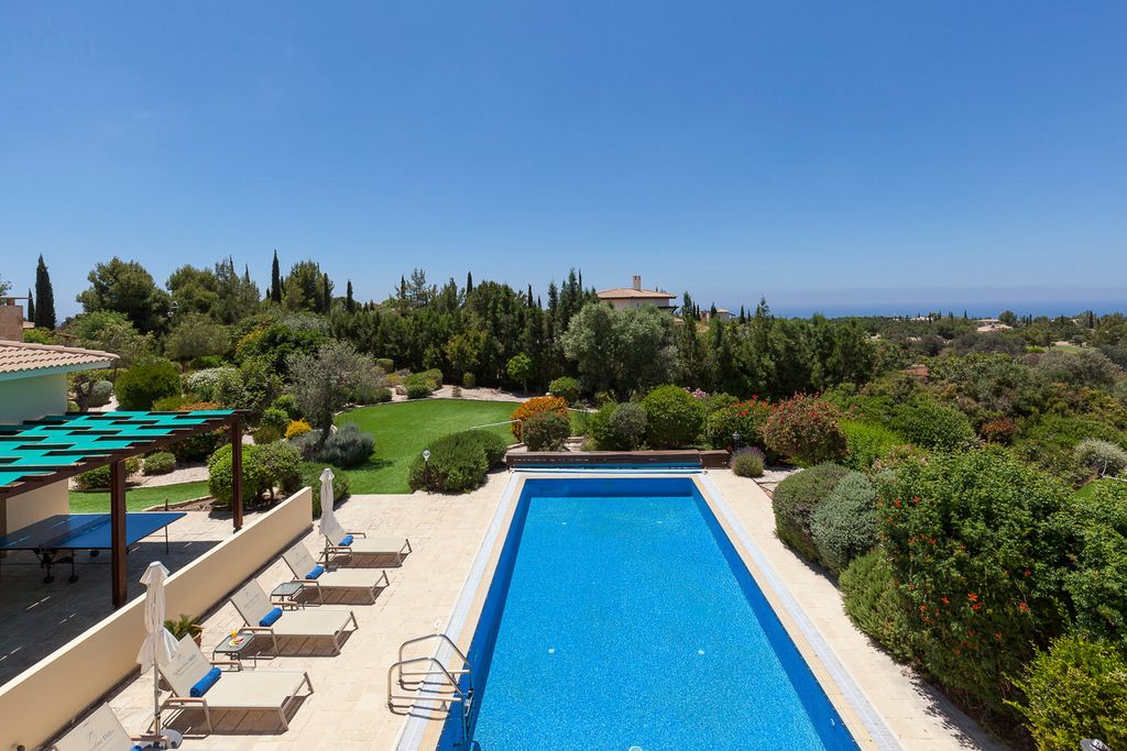 Villa Tapani Aphrodite Hills Olivers Travels2