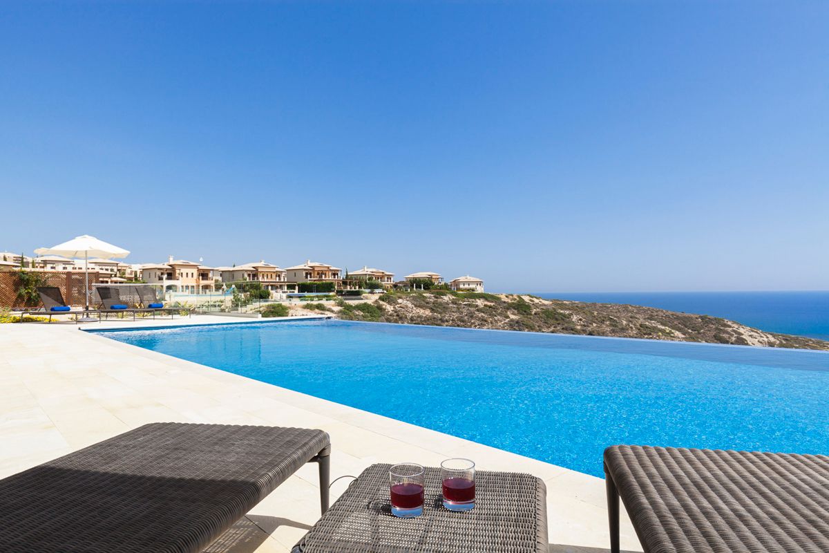 Aphrodite Hills Resort - 5 Bedroom Mythos Collection Villa