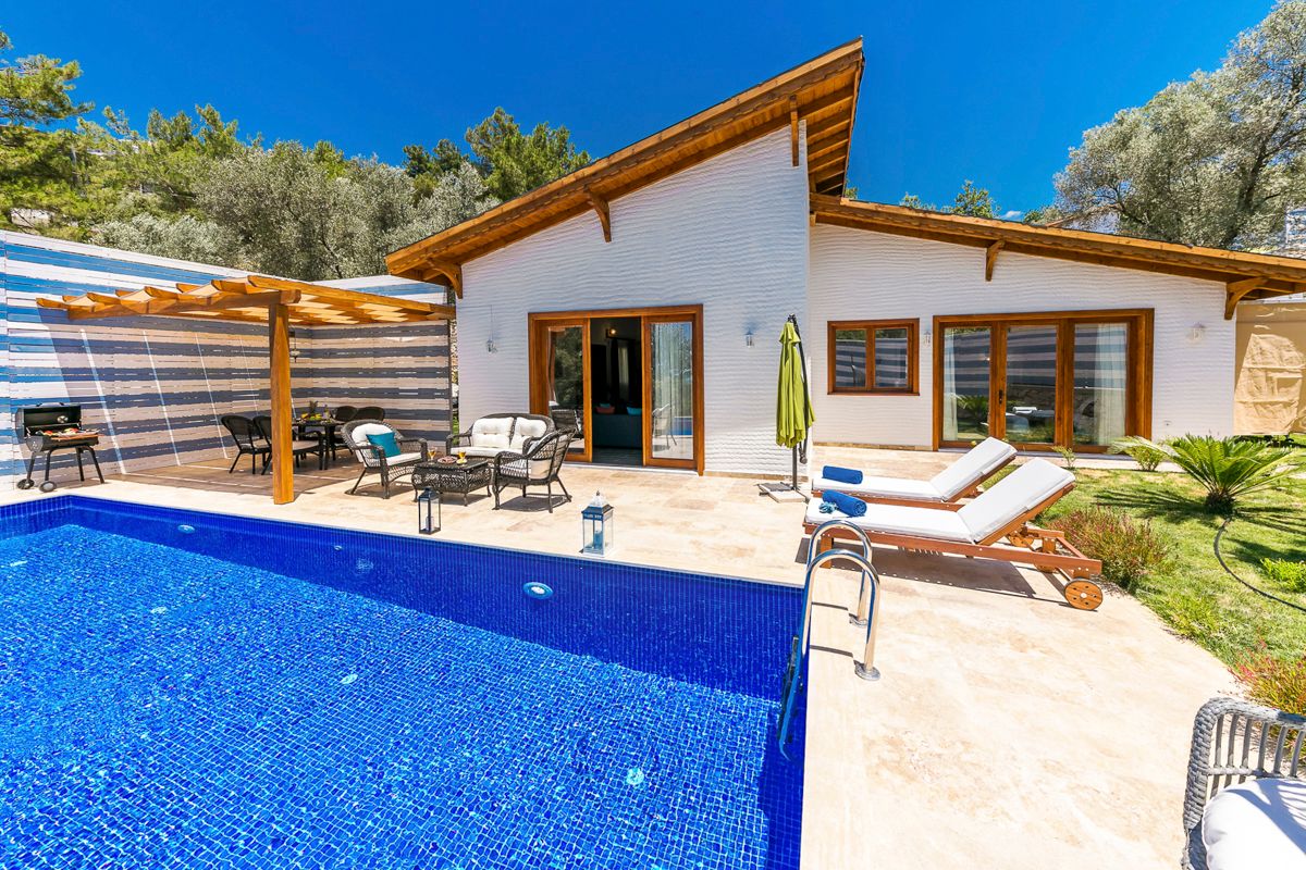 Villa ID-9405
