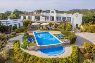 Villa Alecrim Estoi Olivers Travels 1