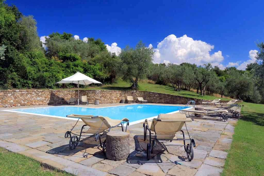 Casa Poggio Tuscany Olivers Travels 1