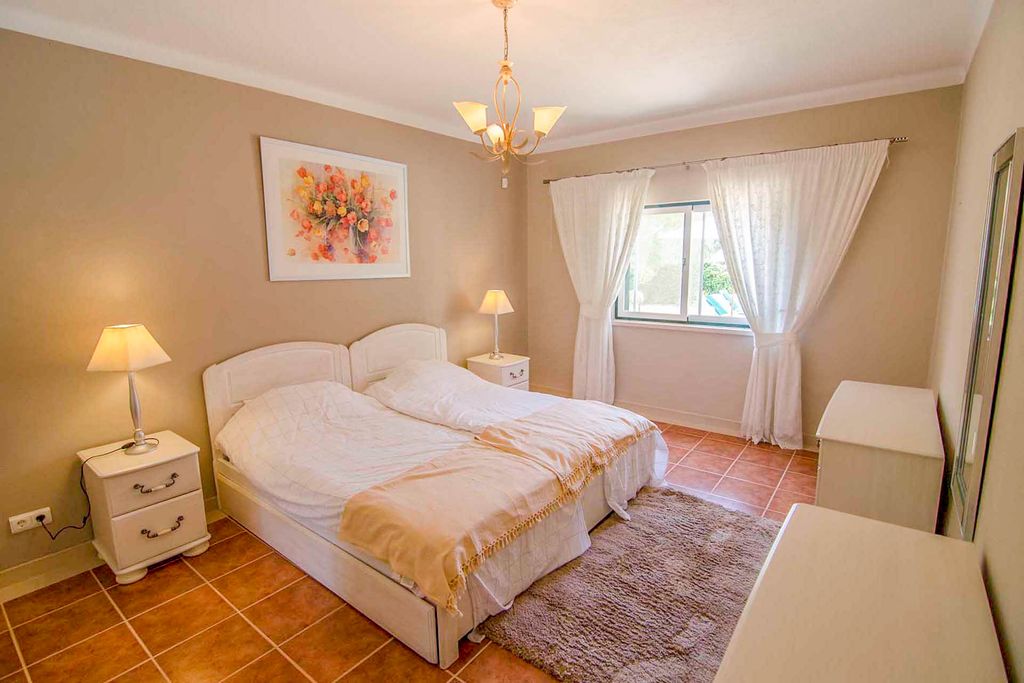Villa Cistanca Vilamoura Olivers Travels 3