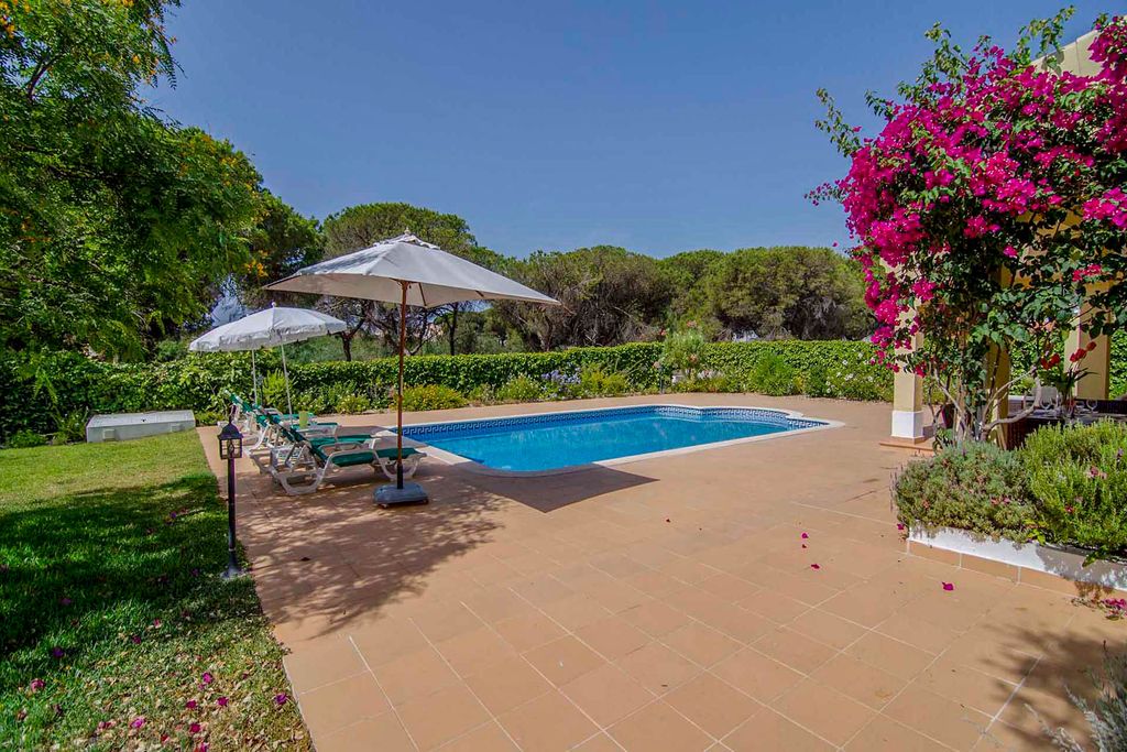 Villa Cistanca Vilamoura Olivers Travels 4