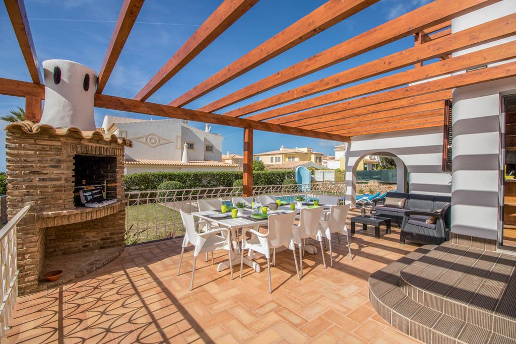 Villa Bolio Albufeira Olivers Travels 3