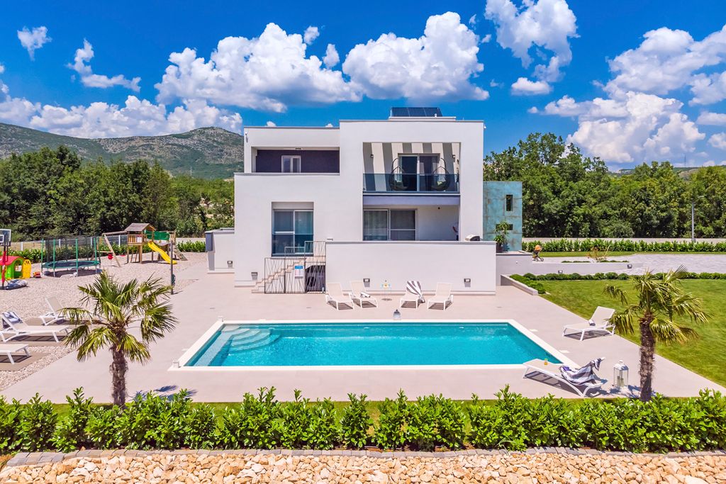 Villa Ilex Dalmatia Olivers Travels1