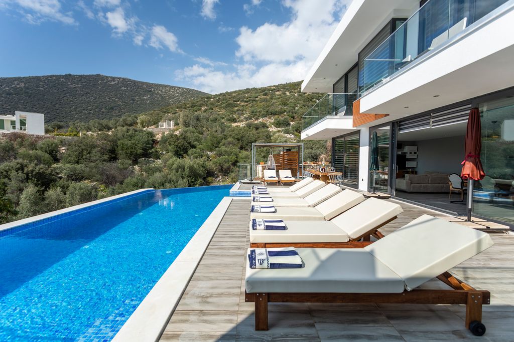 Villa Pekmez Kalkan Olivers Travels 1