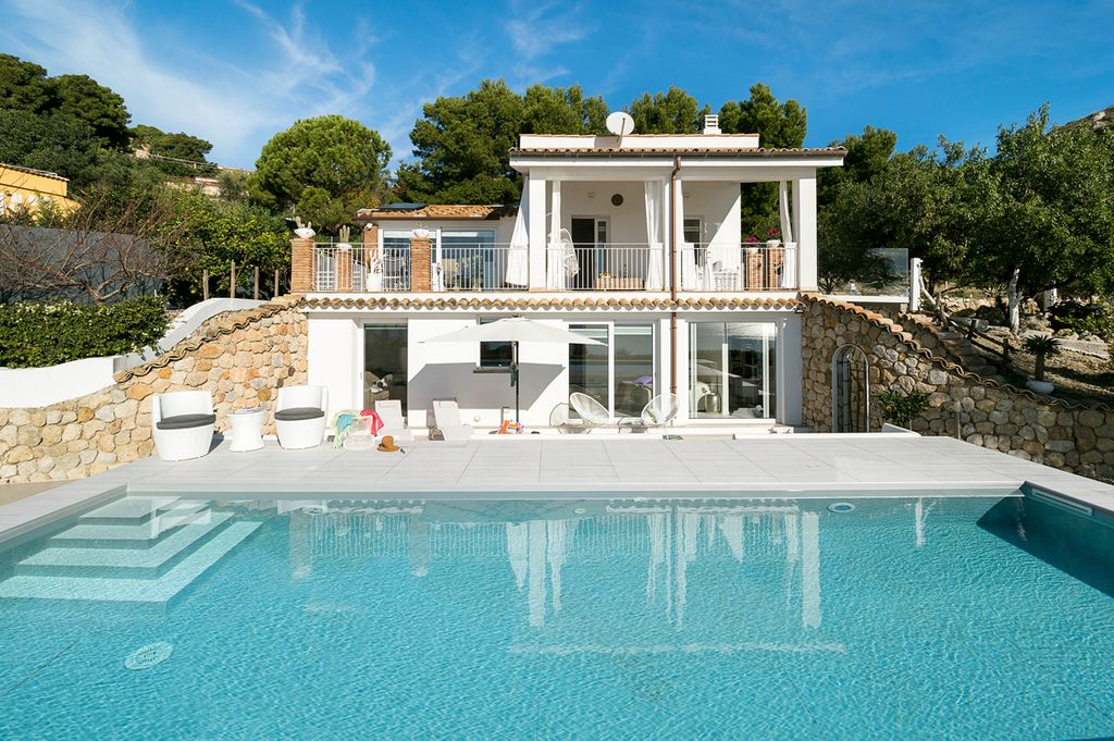 Villa Marianello Sicily Olivers Travels 1