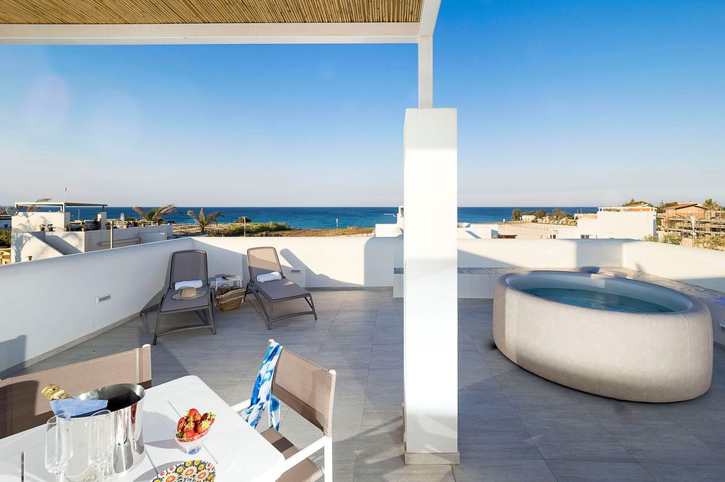Casa Maggiorana Sicily Olivers Travels 2