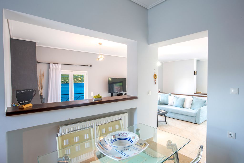 Villa Gados Lefkas Olivers Travels 04