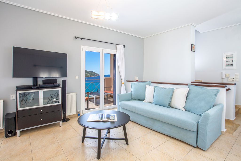 Villa Gados Lefkas Olivers Travels 03