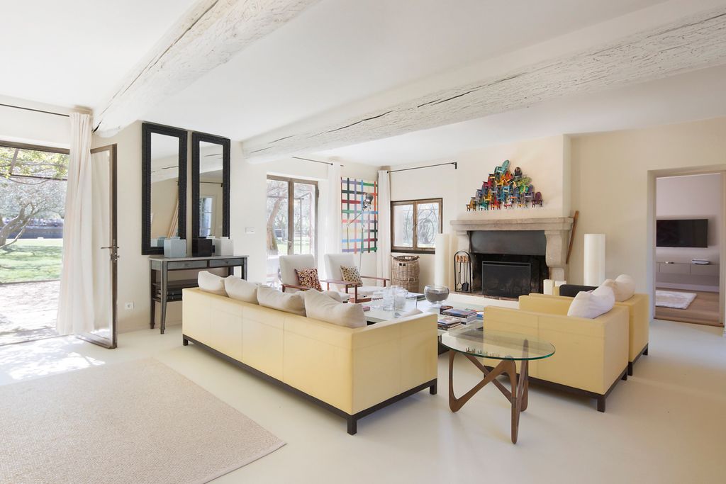 Maison Rose Provence Olivers Travels 3