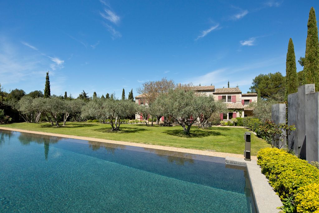 Maison Rose Provence Olivers Travels 1