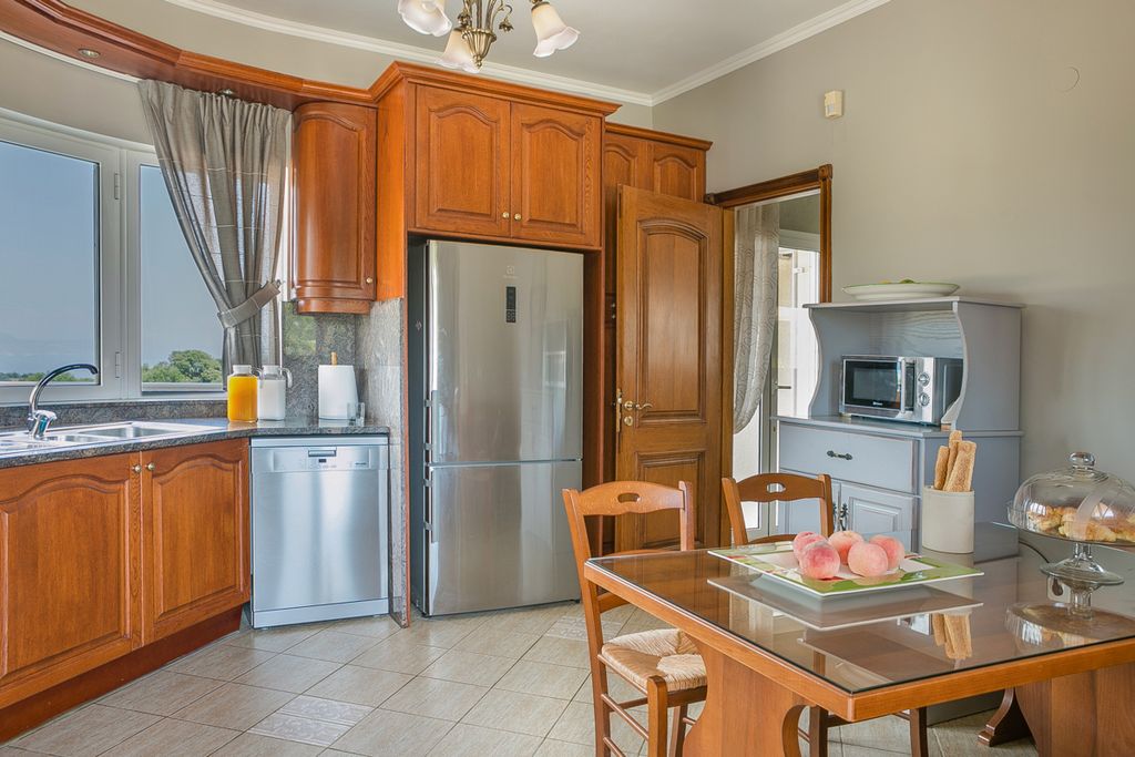 Spartia Wine Estate Kefalonia Greece OliversTravels 4