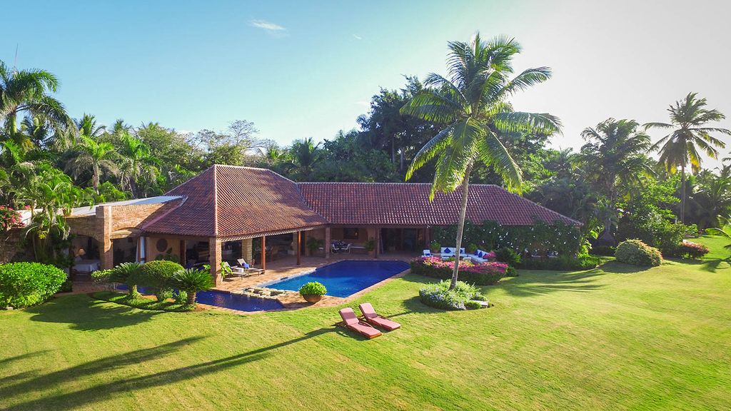 Malik By The Sea Dominican Republic Olivers Travels 7