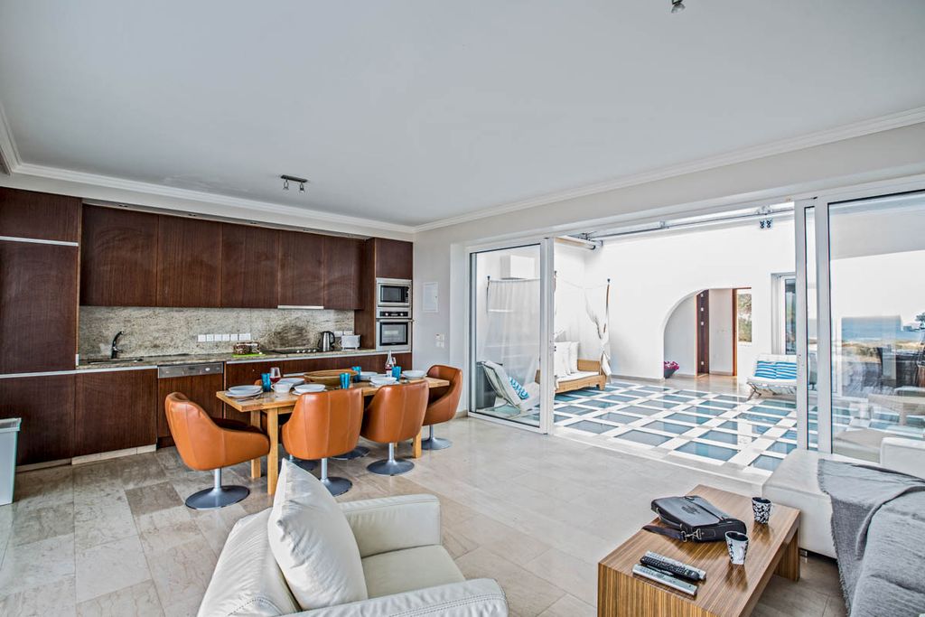 Villa Karkinos Protaras Olivers Travels 4