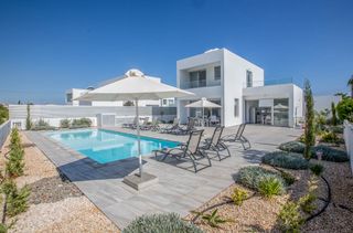 Villa Thaumas Protaras Olivers Travels 1