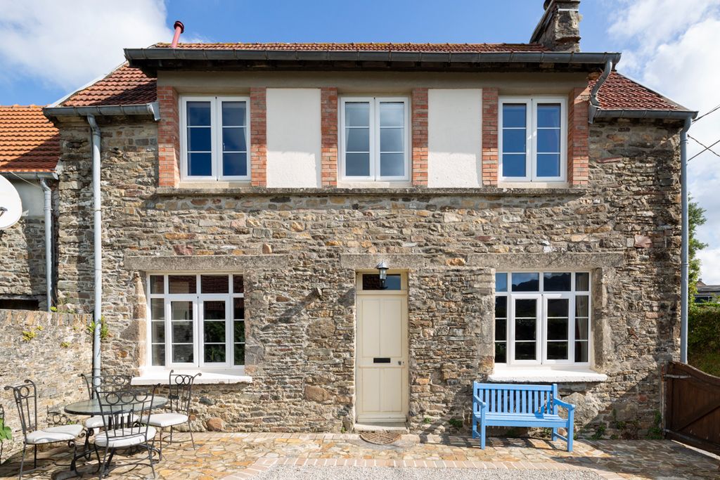 Maison Bertiniere France Normandy Olivers Travels 1