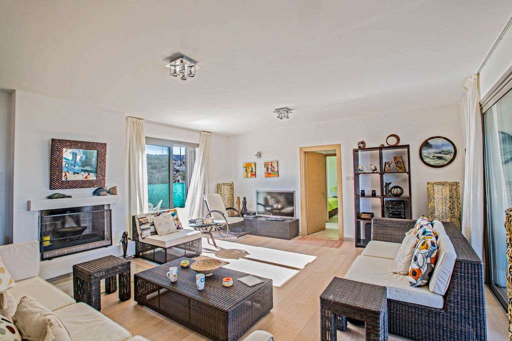 Villa Nyx Protaras Olivers Travels 3