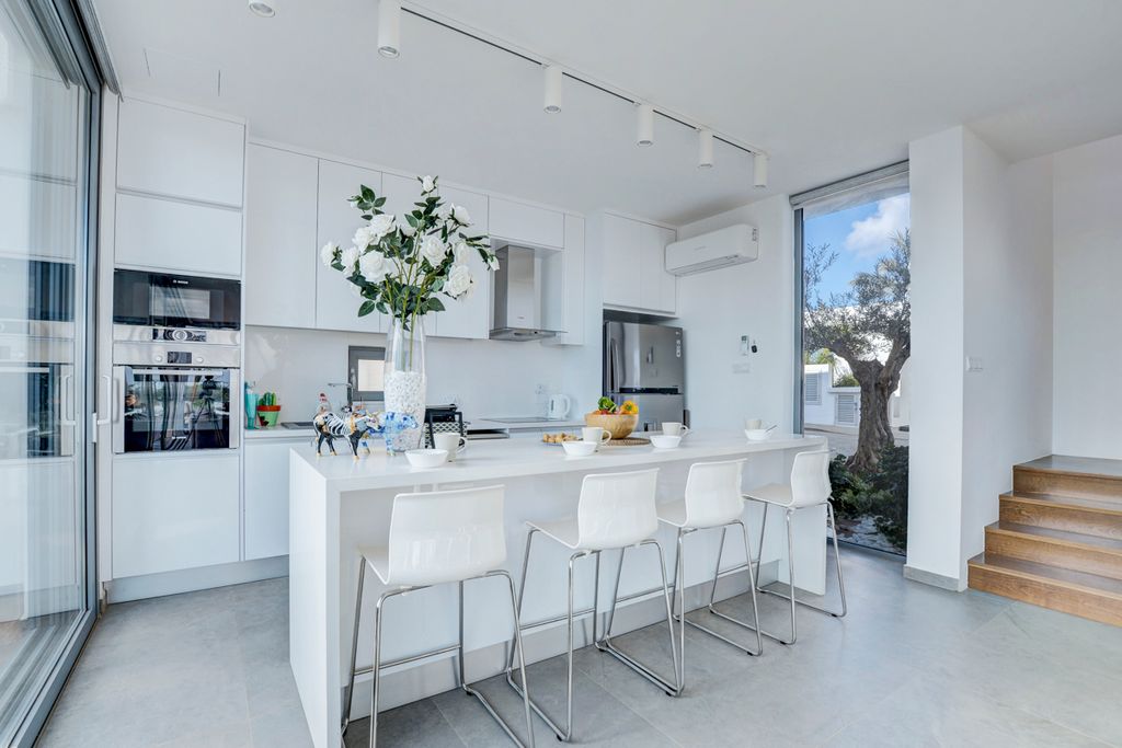 Villa Myrina Pernera Olivers Travels4