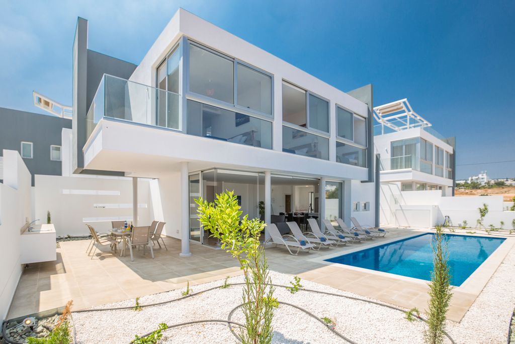 Villa Acamas Cyprus Olivers Travels 1