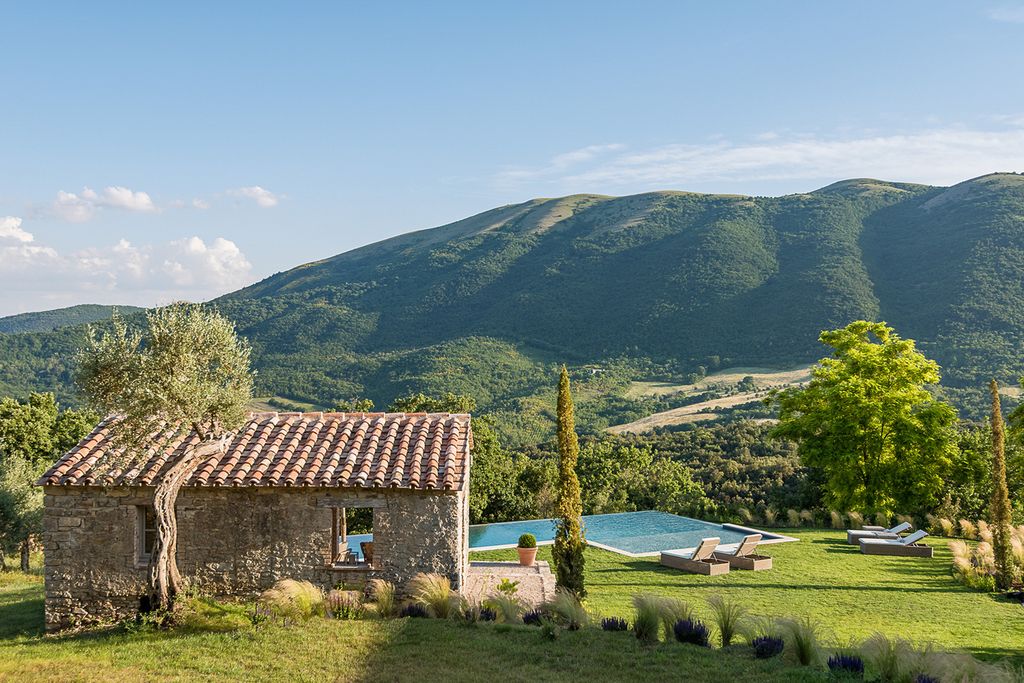 Villa Penna Umbria OliversTravels 1