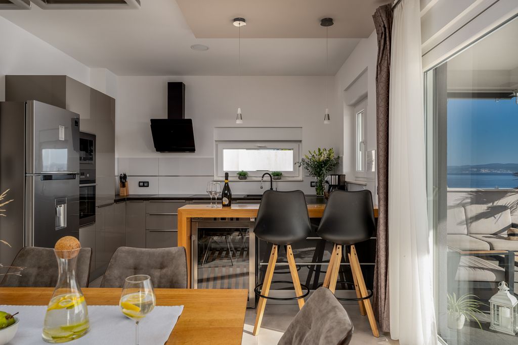 Villa Fryeri Dalmatia Olivers Travels005