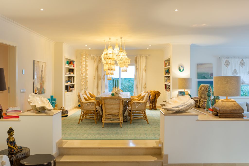 Villa Gale Hibiscus Albufeira Olivers Travels3