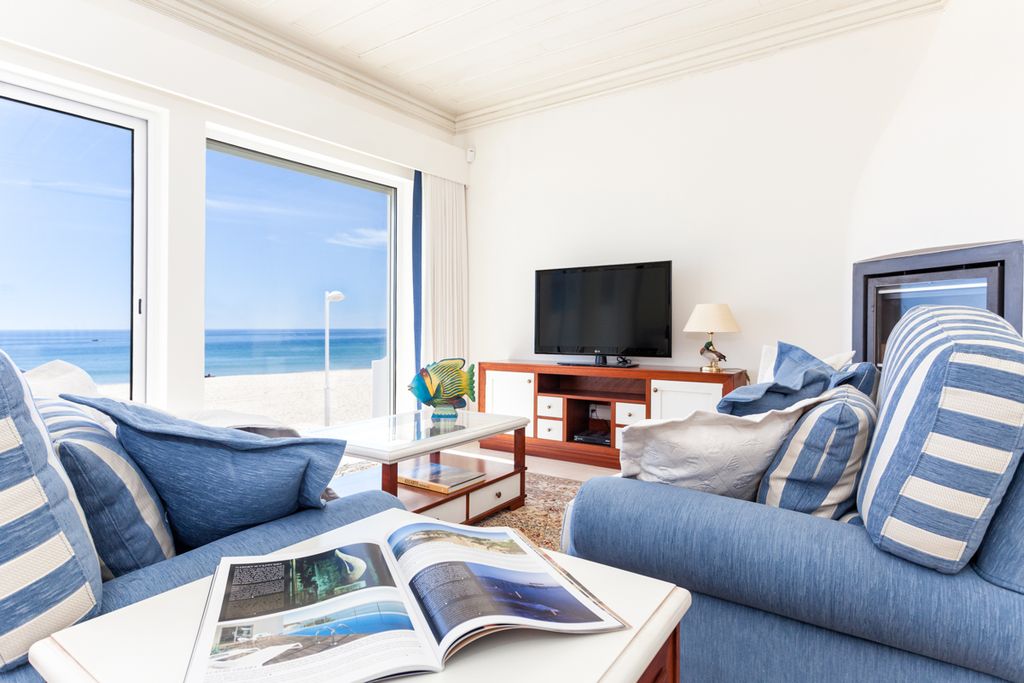 Estrela Salema Townhouse Algarve Olivers Travels14