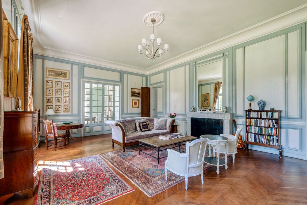 Chateau Perigord Dordogne OliversTravels 4