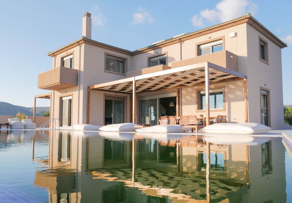 Villa Kalokairi Kefalonia Olivers Travel1