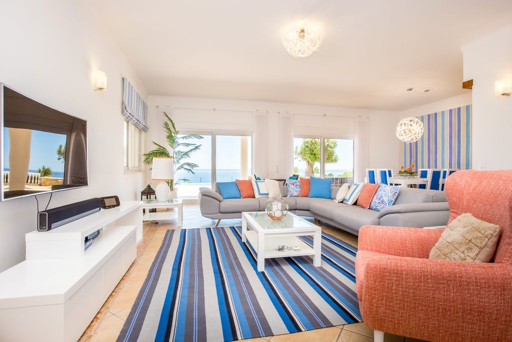 Villa Zinha Algarve Olivers Travels 03