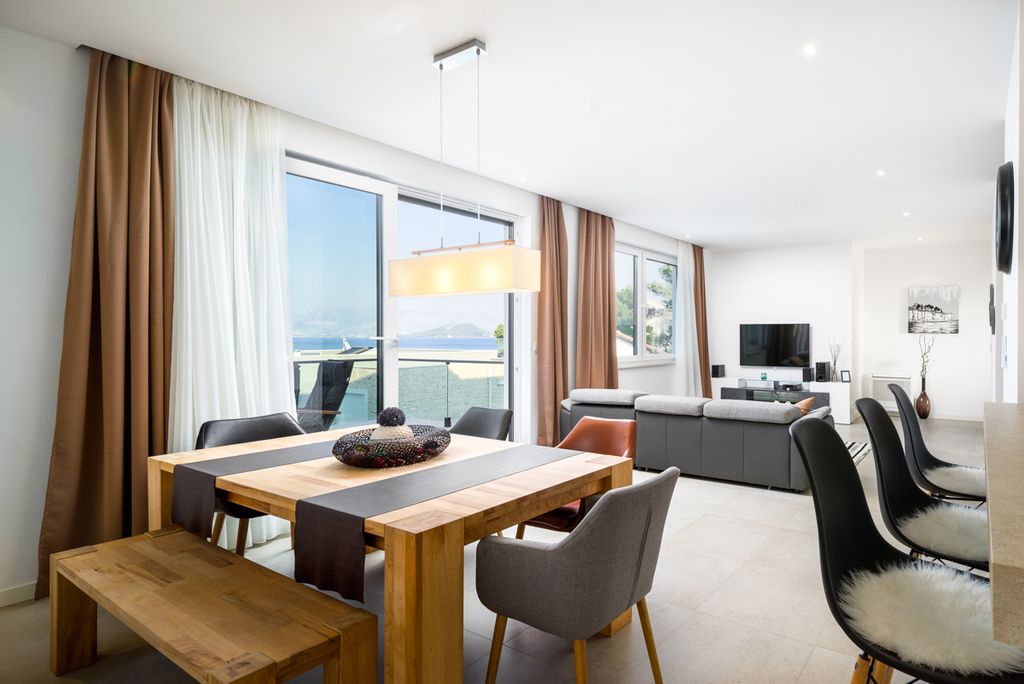 Villa Retja II Dalmatia Olivers Travel4