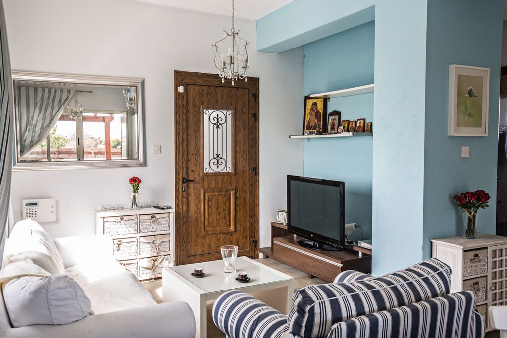 Villa Columba Ayia Napa Olivers Travels 3