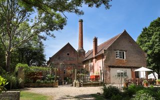 The Red Brick House South East Olivers Travels 1 01