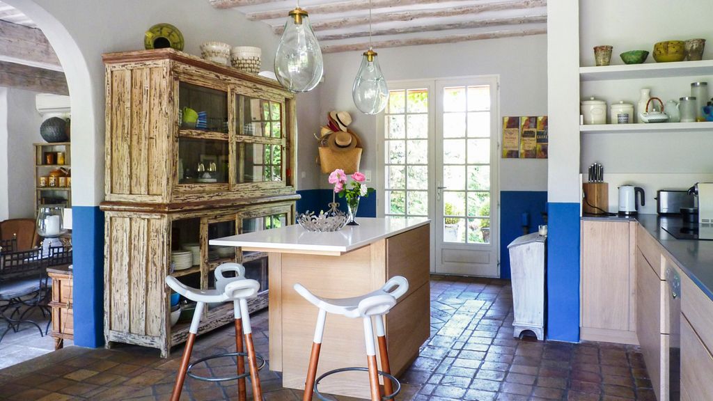 Maison Aurore Provence Olivers Travels 3