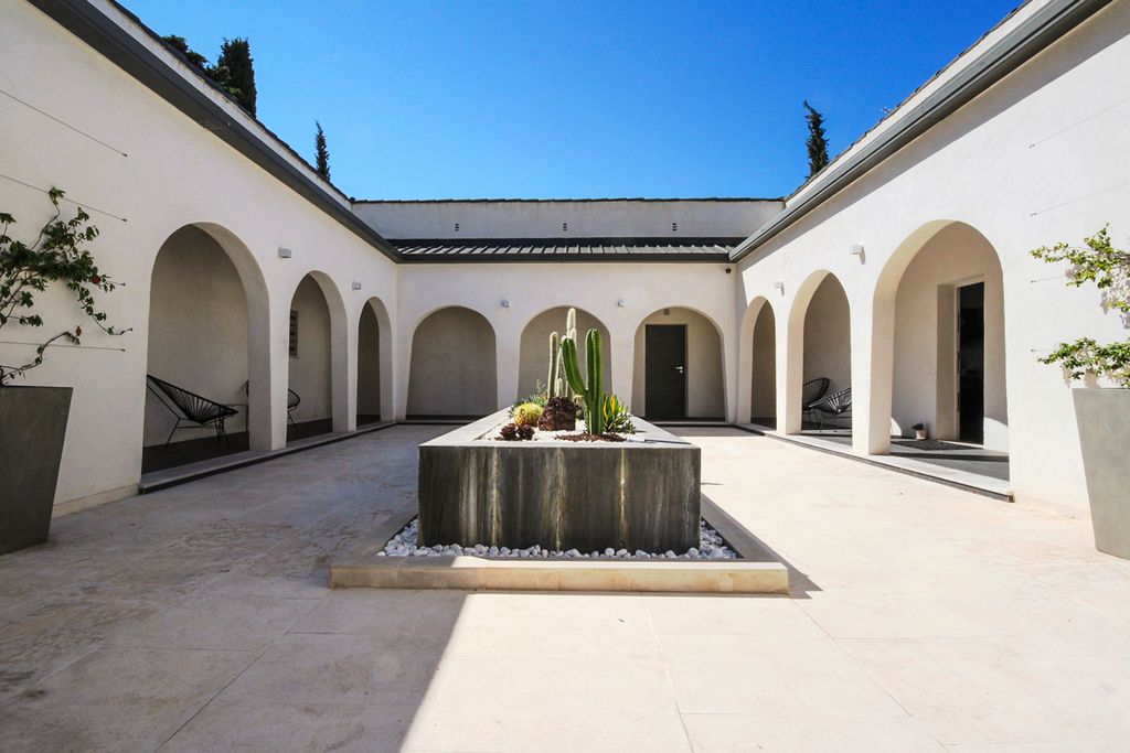 Maison Eau Douce Provence Olivers Travels 2